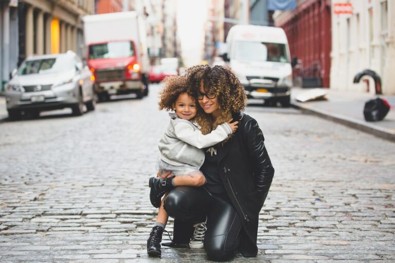 Comment prendre soin de ses cheveux afros ?