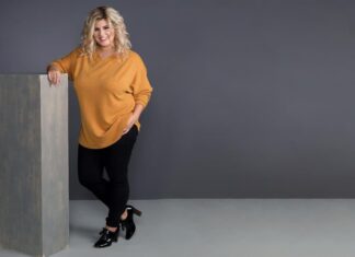 modèle femme taille large
